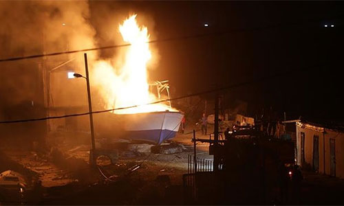 El ejército de ocupación israelí destruye la "fuerza naval" de Hamás La aviación israelí bombardea el puerto de Gaza